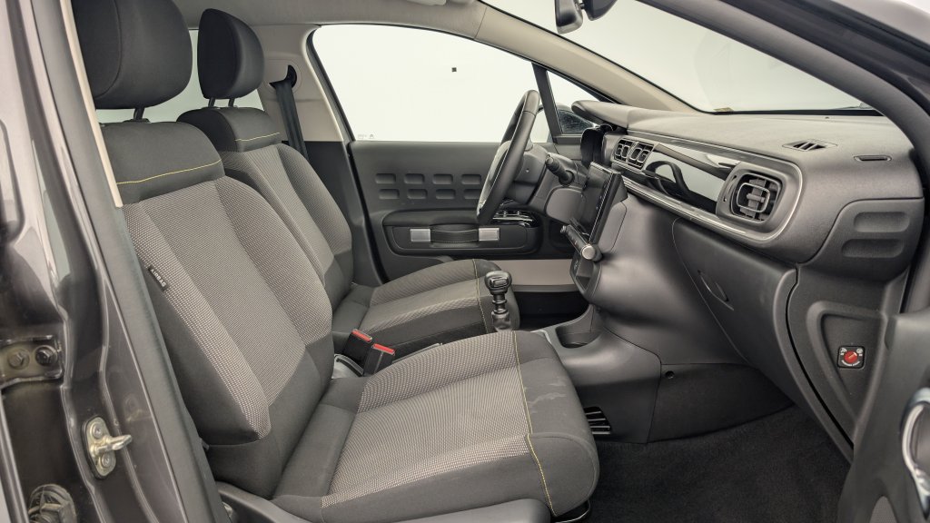 Photo véhicule 1 CITROëN C3 PureTech 110 ch BVM6 Max
