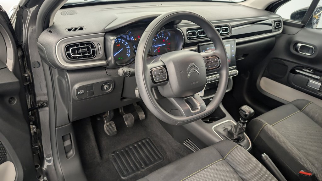 Photo véhicule 1 CITROëN C3 PureTech 110 ch BVM6 Max
