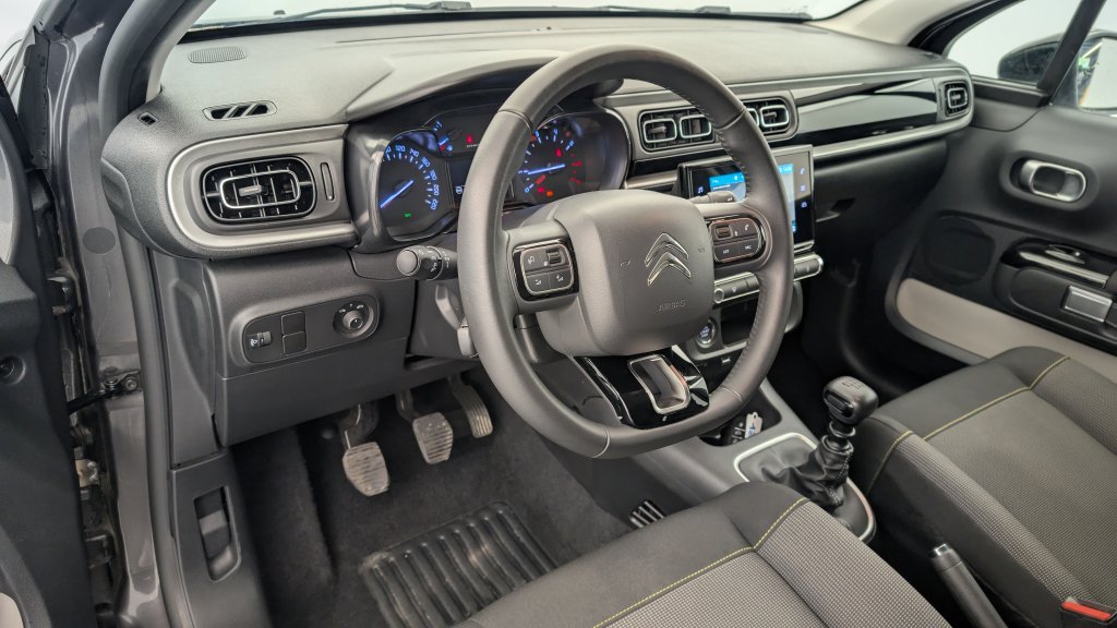 Photo véhicule 1 CITROëN C3 PureTech 110 ch BVM6 Max