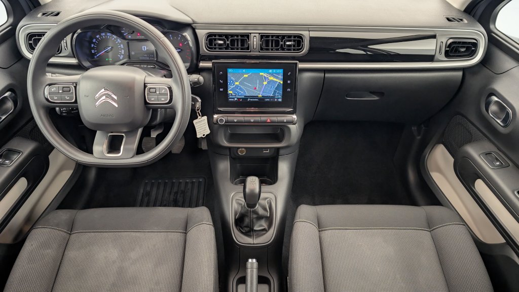 Photo véhicule 1 CITROëN C3 PureTech 83 ch BVM5 Plus