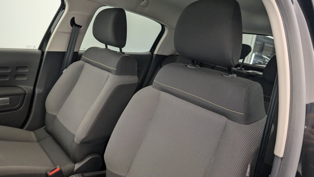 Photo véhicule 1 CITROëN C3 PureTech 110 ch BVM6 Max
