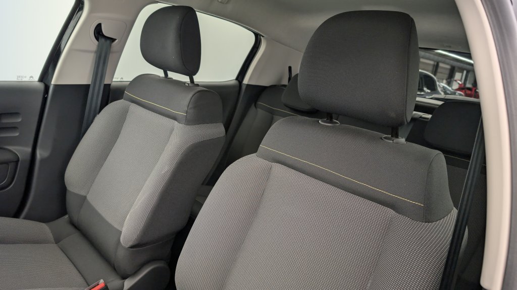 Photo véhicule 1 CITROëN C3 PureTech 110 ch BVM6 Max