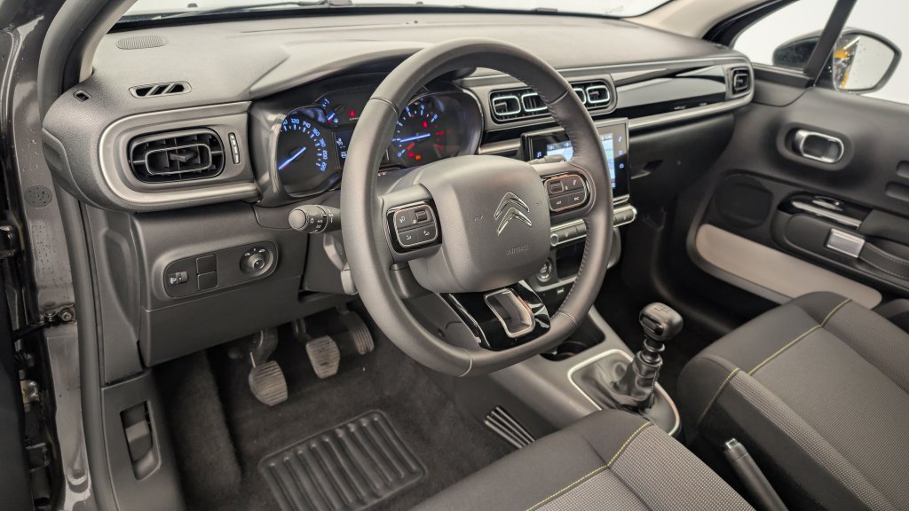 Photo véhicule 1 CITROëN C3 PureTech 110 ch BVM6 Max