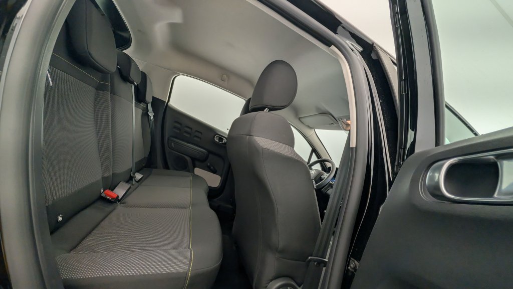 Photo véhicule 1 CITROëN C3 PureTech 110 BVM6 Plus