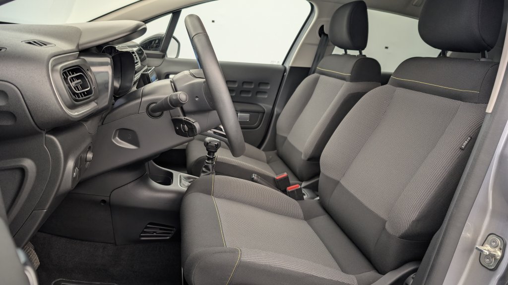 Photo véhicule 1 CITROëN C3 PureTech 110 ch BVM6 Max