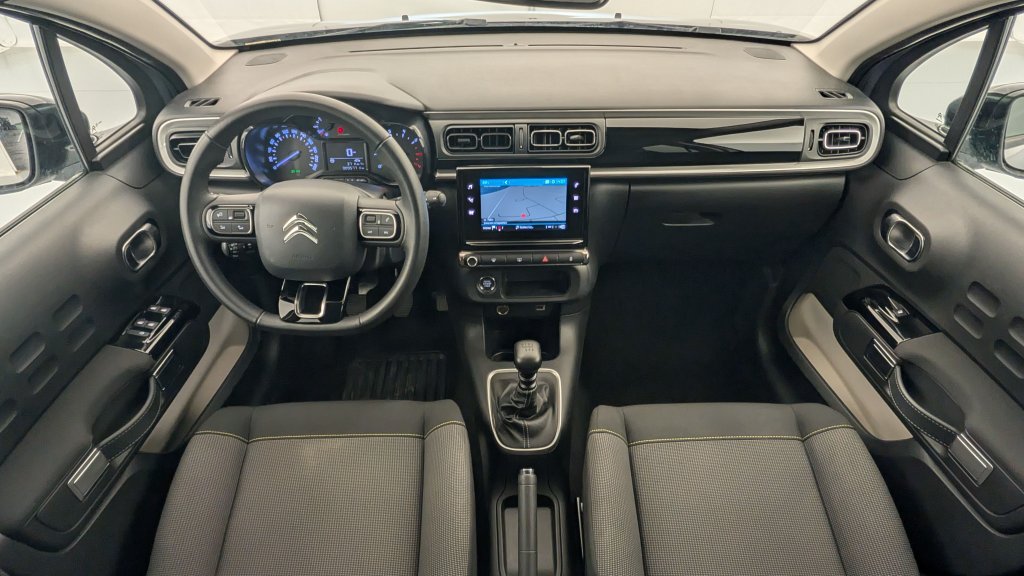Photo véhicule 1 CITROëN C3 PureTech 110 ch BVM6 Max