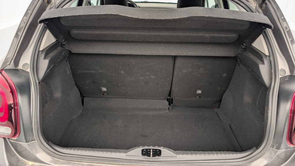 Photo véhicule 1 CITROëN C3 PureTech 110 ch BVM6 Max
