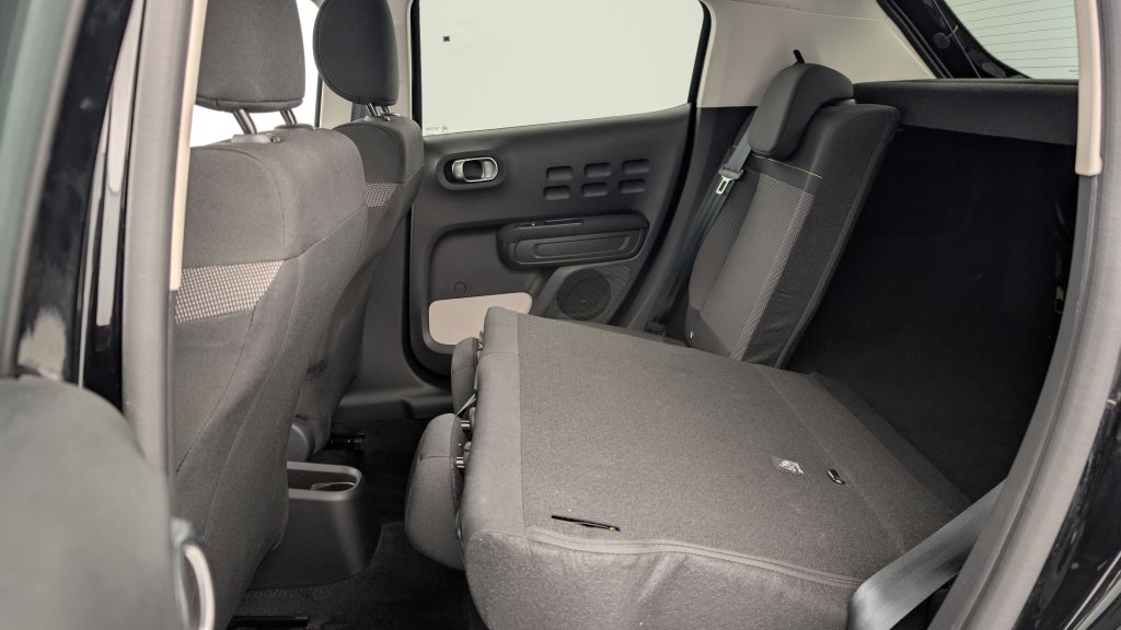 Photo véhicule 1 CITROëN C3 PureTech 110 ch BVM6 Max