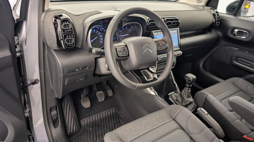 Photo véhicule 1 CITROëN C3 aircross PureTech 110 S S BVM6 Plus