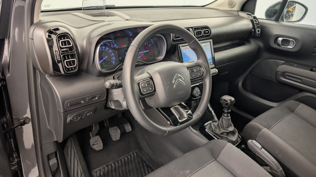 Photo véhicule 1 CITROëN C3 aircross PureTech 110 S S BVM6 Max