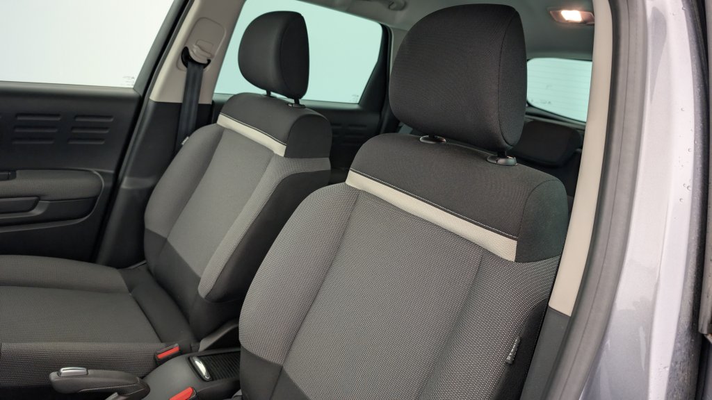 Photo véhicule 1 CITROëN C3 aircross PureTech 130 S S EAT6 Max