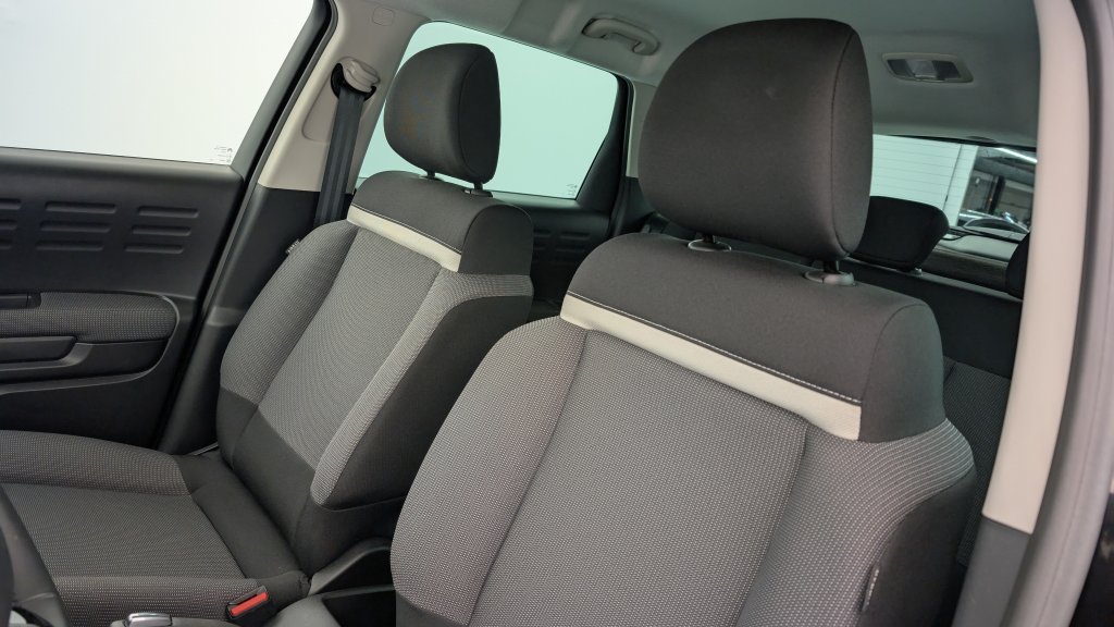 Photo véhicule 1 CITROëN C3 aircross PureTech 110 S S BVM6 Plus