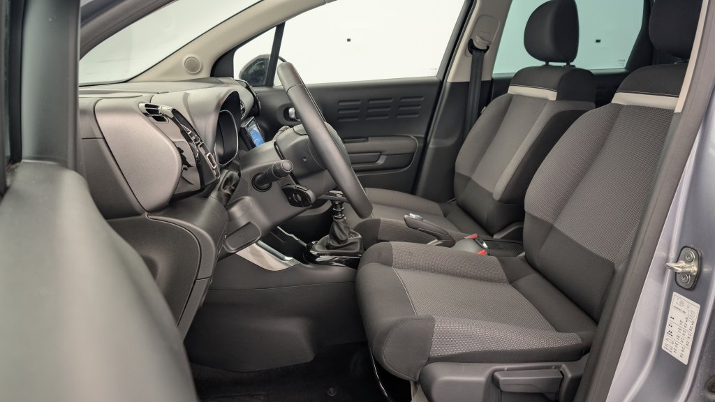 Photo véhicule 1 CITROëN C3 aircross PureTech 110 S S BVM6 Max