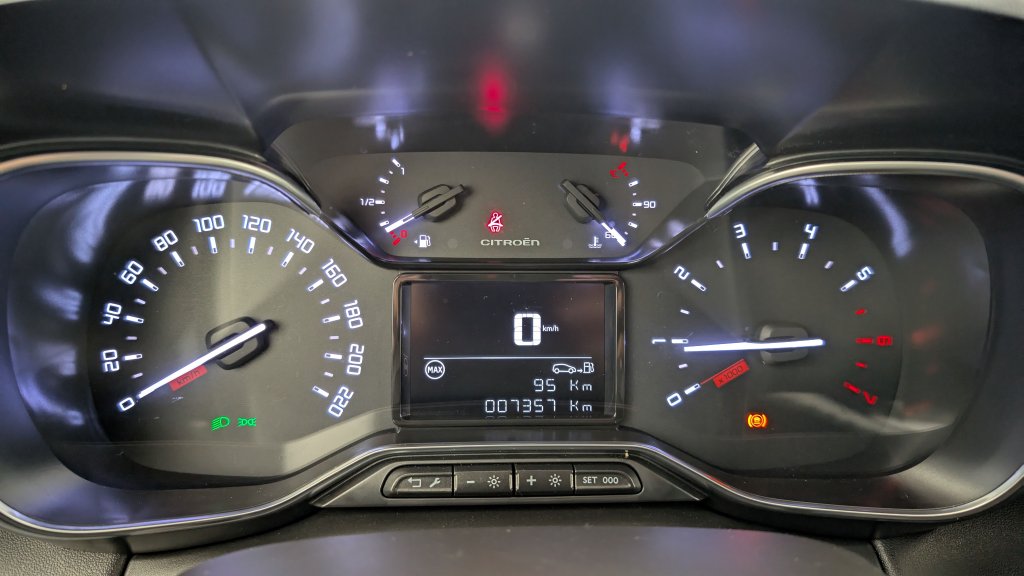 Photo véhicule 1 CITROëN C3 aircross PureTech 110 S S BVM6 Max