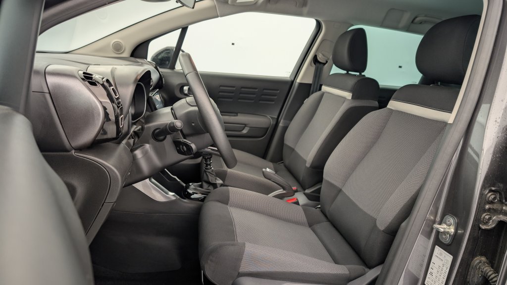 Photo véhicule 1 CITROëN C3 aircross PureTech 110 S S BVM6 Plus