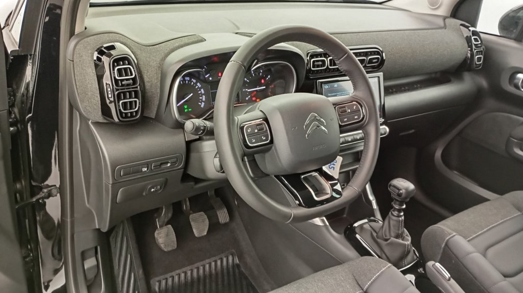 Photo véhicule 1 CITROëN C3 aircross PureTech 110 S S BVM6 Plus