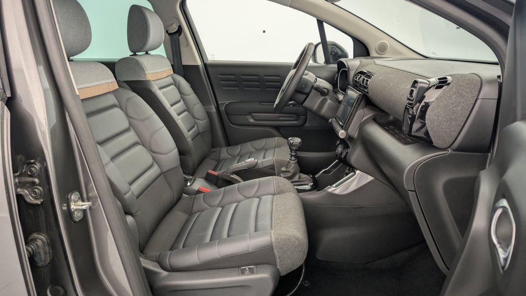 Photo véhicule 1 CITROëN C3 aircross PureTech 110 S S BVM6 Max