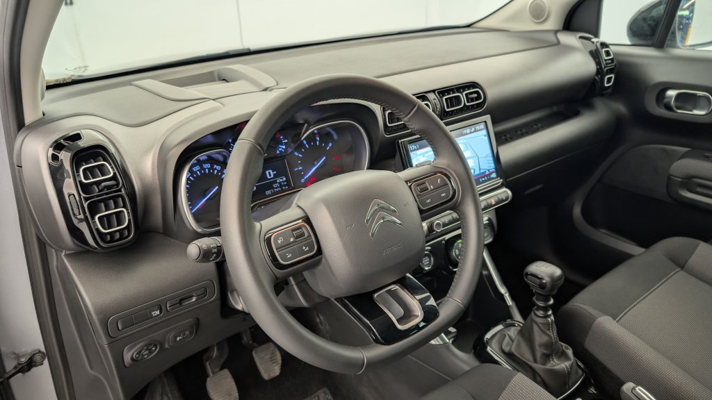 Photo véhicule 1 CITROëN C3 aircross PureTech 110 S S BVM6 Max