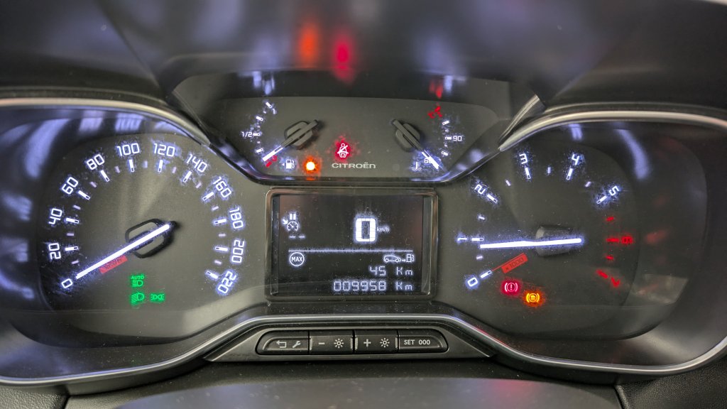 Photo véhicule 1 CITROëN C3 aircross PureTech 110 S S BVM6 Max
