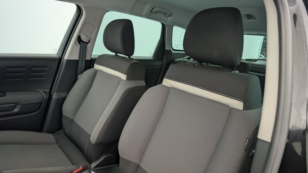 Photo véhicule 1 CITROëN C3 aircross PureTech 110 S S BVM6 Max