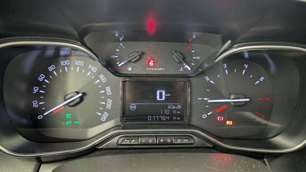 Photo véhicule 1 CITROëN C3 aircross PureTech 110 S S BVM6 Plus
