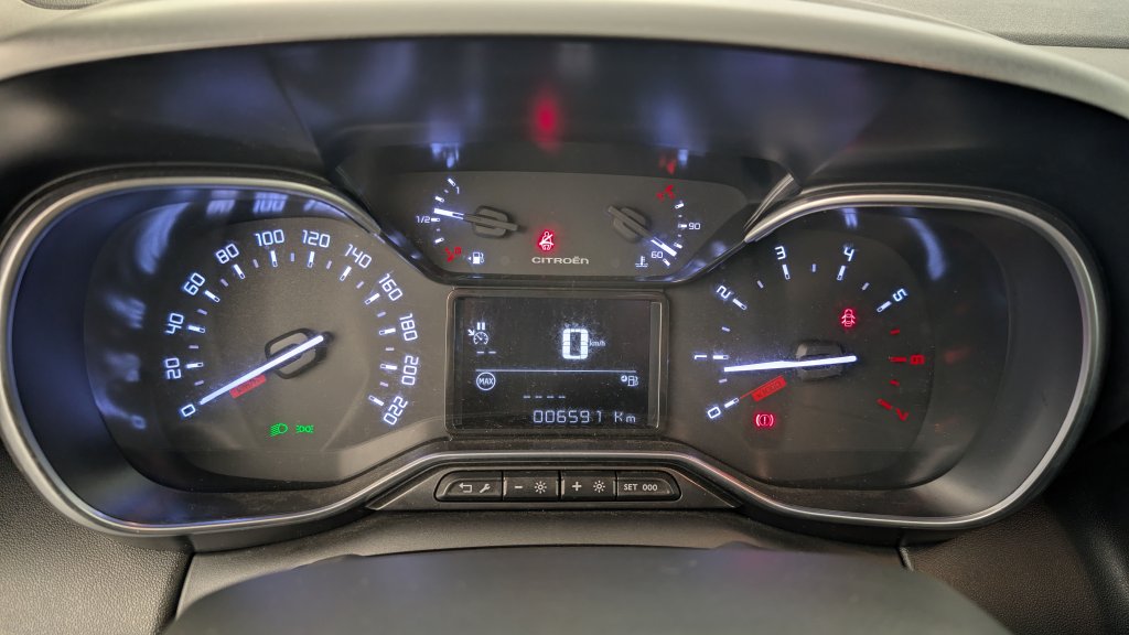 Photo véhicule 1 CITROëN C3 aircross PureTech 110 S S BVM6 Max