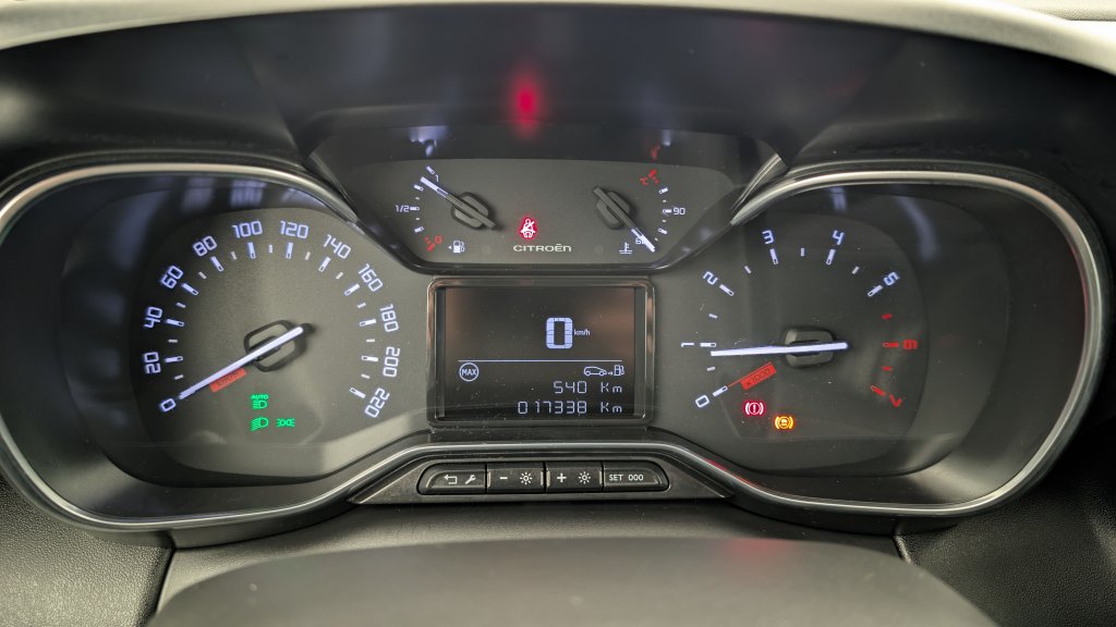 Photo véhicule 1 CITROëN C3 aircross PureTech 110 S S BVM6 Max
