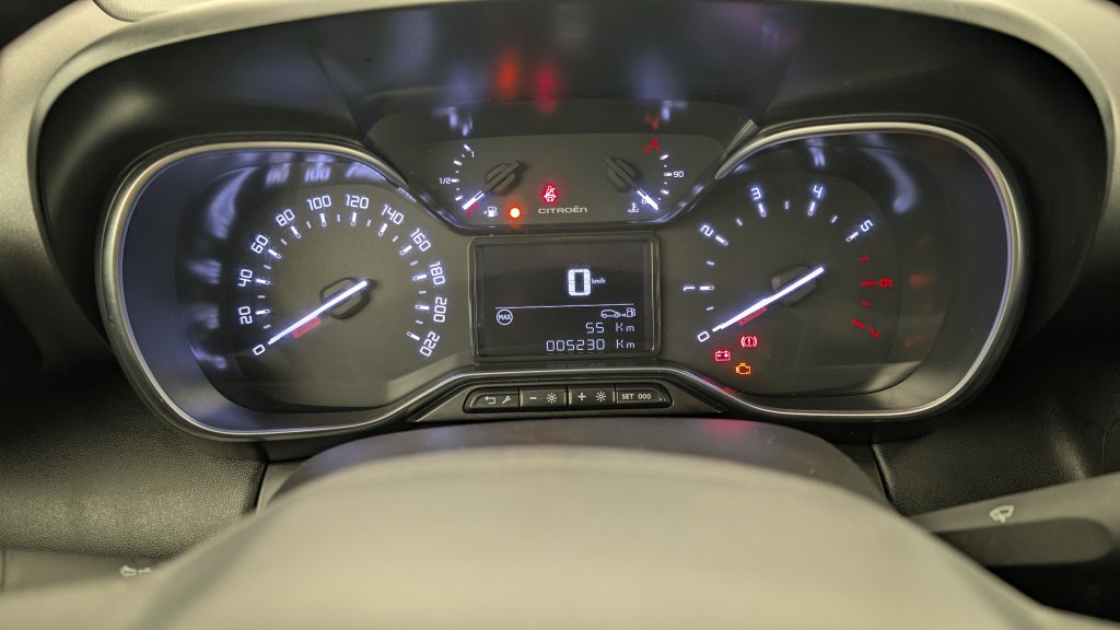 Photo véhicule 1 CITROëN C3 aircross PureTech 110 S S BVM6 Max