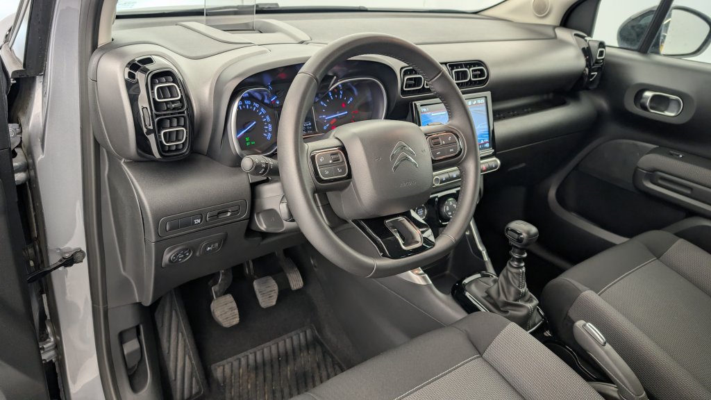 Photo véhicule 1 CITROëN C3 aircross PureTech 110 S S BVM6 Max