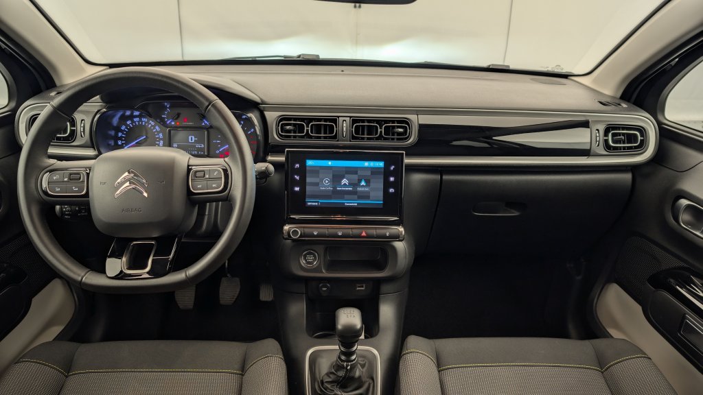 Photo véhicule 1 CITROëN C3 PureTech 110 ch BVM6 Max