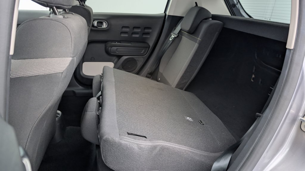 Photo véhicule 1 CITROëN C3 PureTech 110 ch BVM6 Max
