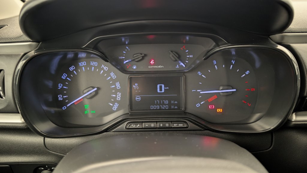 Photo véhicule 1 CITROëN C3 PureTech 110 ch BVM6 Max