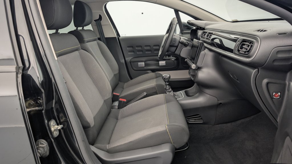 Photo véhicule 1 CITROëN C3 PureTech 110 ch BVM6 Max