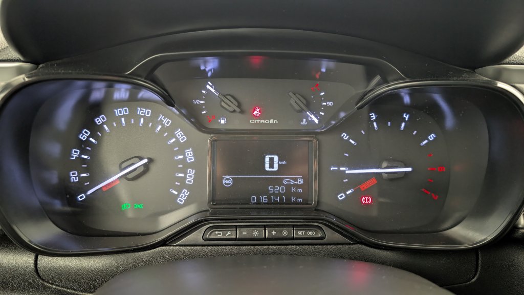Photo véhicule 1 CITROëN C3 PureTech 110 ch BVM6 Max
