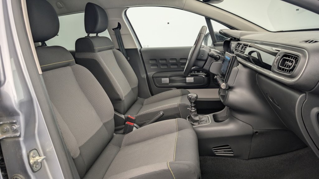 Photo véhicule 1 CITROëN C3 PureTech 110 ch BVM6 Max