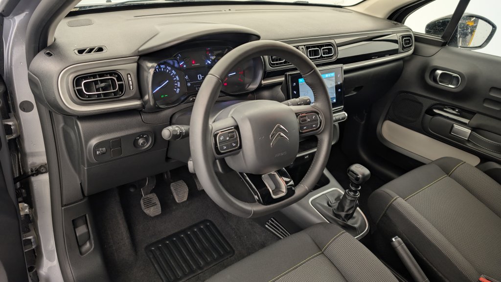 Photo véhicule 1 CITROëN C3 PureTech 110 ch BVM6 Max