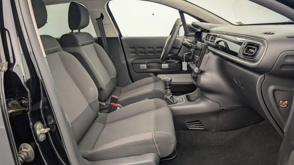 Photo véhicule 1 CITROëN C3 PureTech 110 ch BVM6 Max