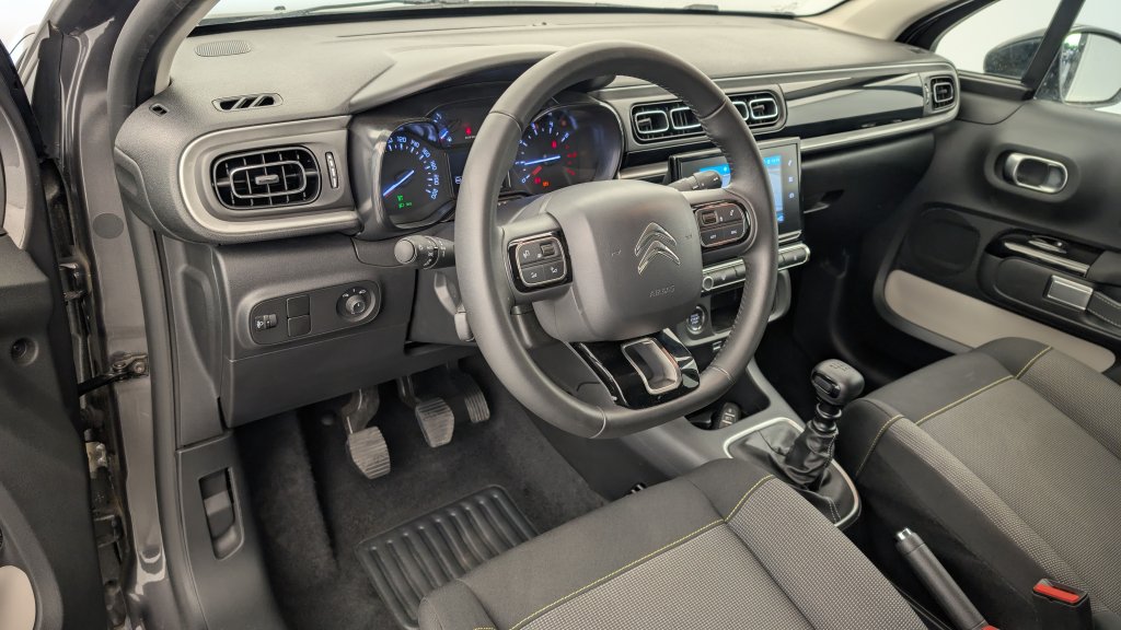 Photo véhicule 1 CITROëN C3 PureTech 110 ch BVM6 Max