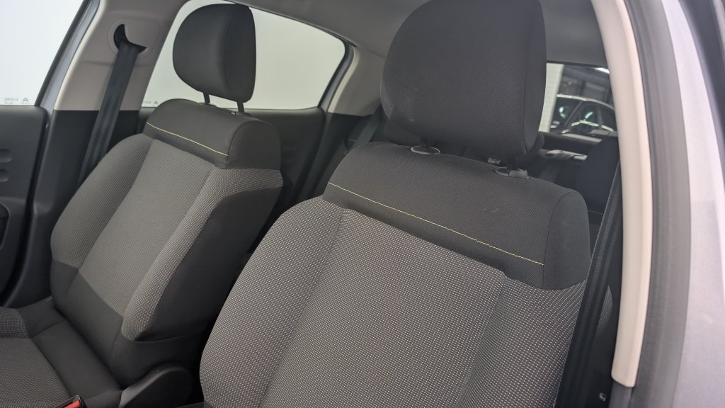 Photo véhicule 1 CITROëN C3 PureTech 110 ch BVM6 Max