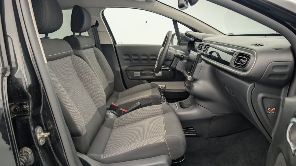 Photo véhicule 1 CITROëN C3 PureTech 110 ch BVM6 Max