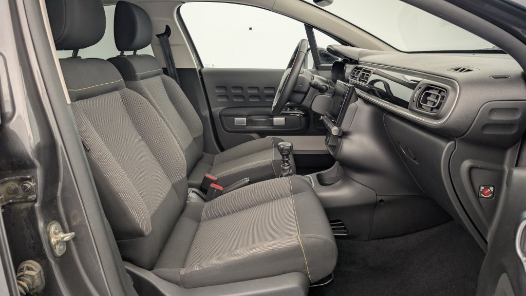 Photo véhicule 1 CITROëN C3 PureTech 110 ch BVM6 Max