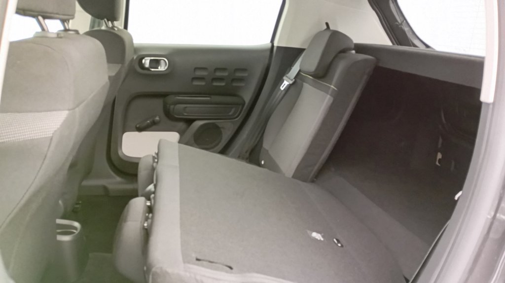 Photo véhicule 1 CITROëN C3 PureTech 110 ch BVM6 Max