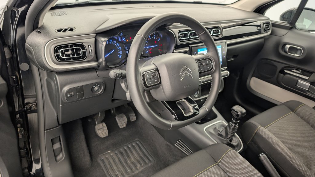 Photo véhicule 1 CITROëN C3 PureTech 110 ch BVM6 Max