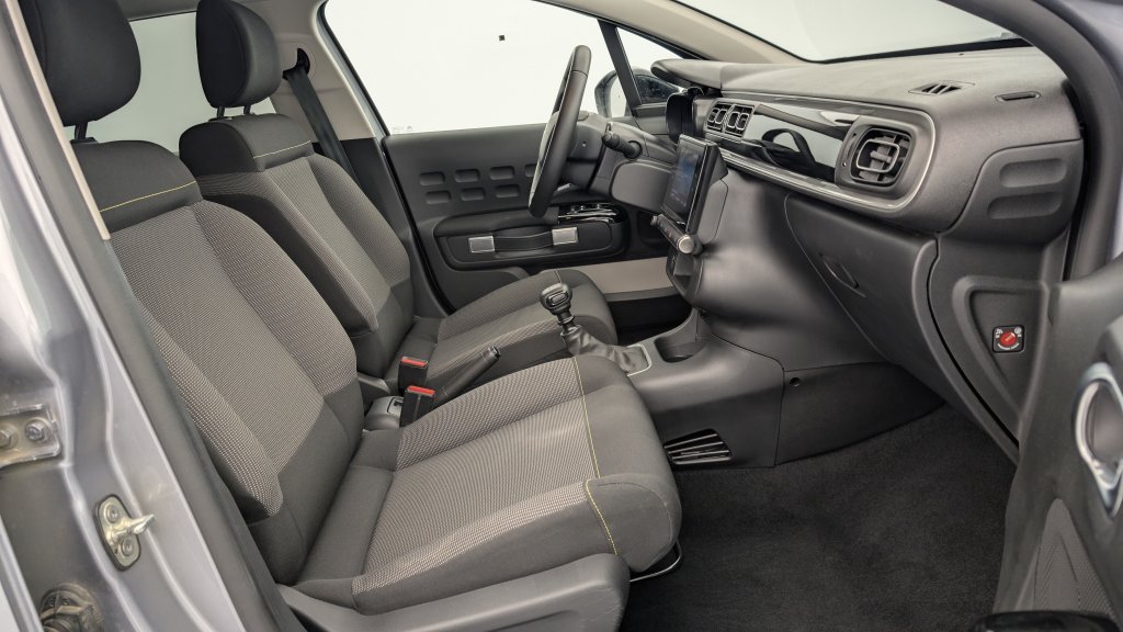 Photo véhicule 1 CITROëN C3 PureTech 110 ch BVM6 Max