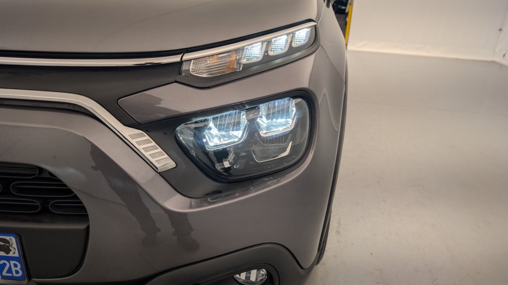 Photo véhicule 1 CITROëN C3 PureTech 110 ch BVM6 Max