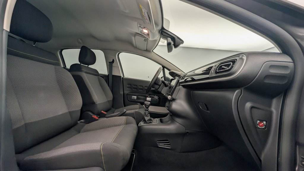 Photo véhicule 1 CITROëN C3 PureTech 110 ch BVM6 Max