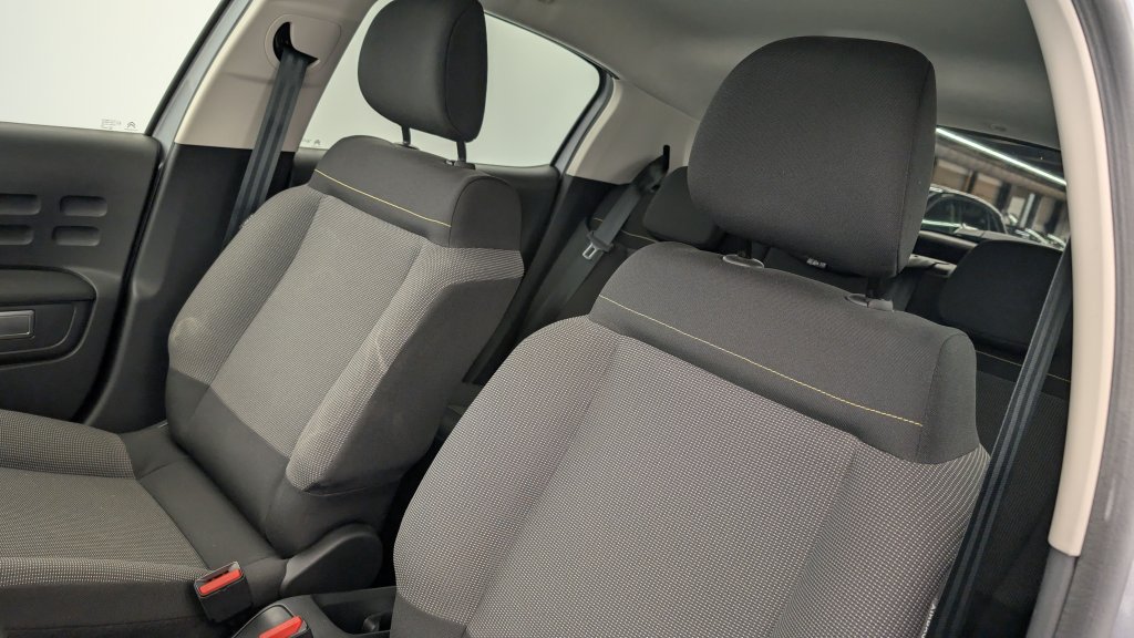 Photo véhicule 1 CITROëN C3 PureTech 110 ch BVM6 Max