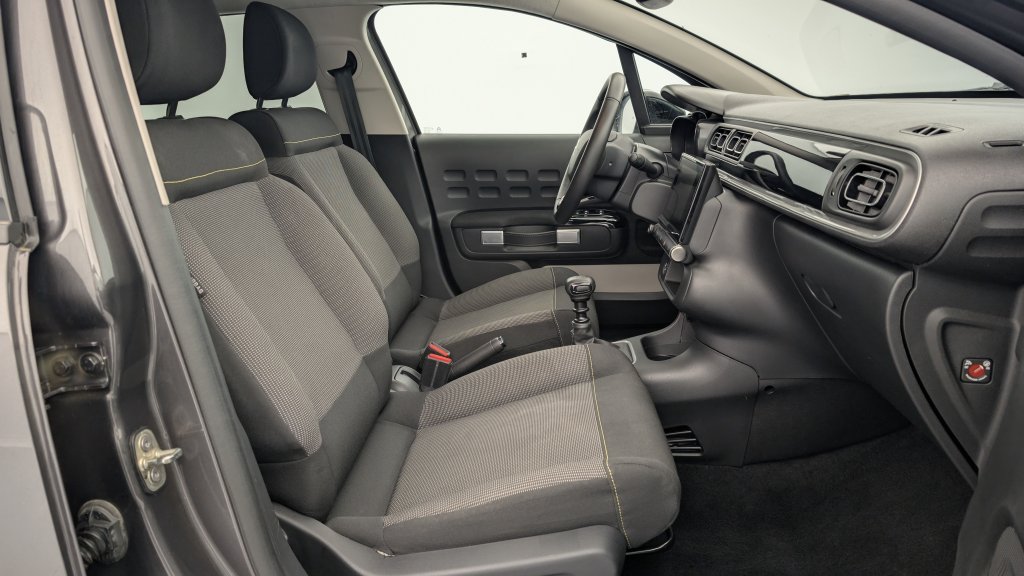 Photo véhicule 1 CITROëN C3 PureTech 110 ch BVM6 Max