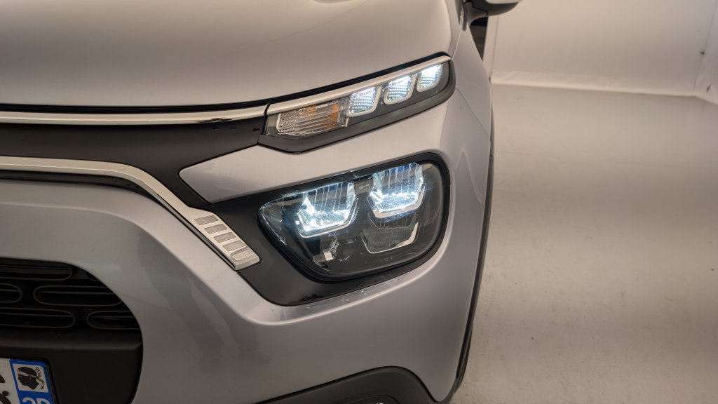 Photo véhicule 1 CITROëN C3 PureTech 110 ch BVM6 Max