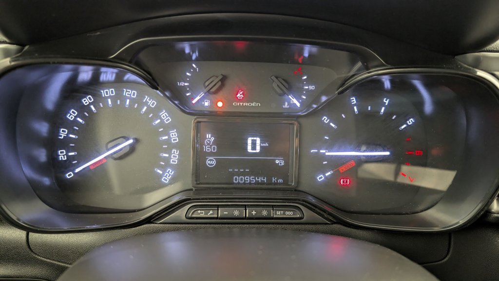 Photo véhicule 1 CITROëN C3 PureTech 110 ch BVM6 Max